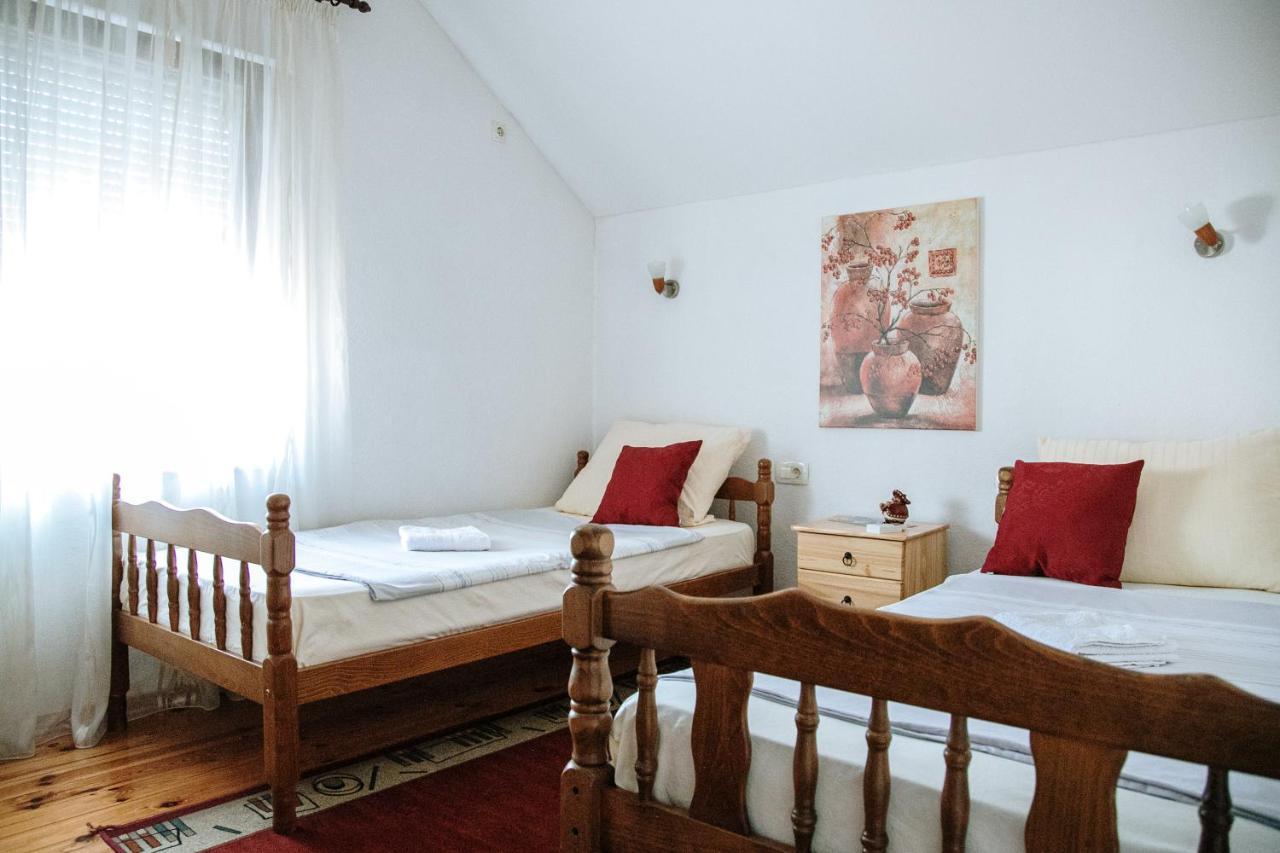 Apartment Ikar Mostar Exterior foto